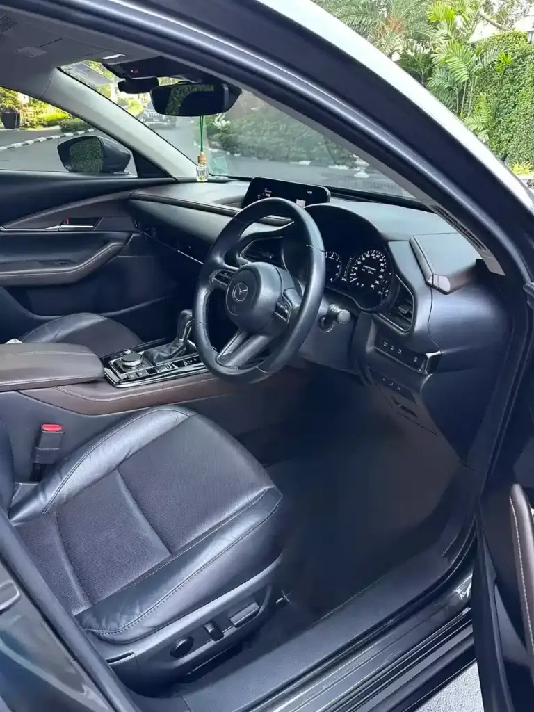 Mazda CX30 Rental Pattaya – Interior and Cockpit