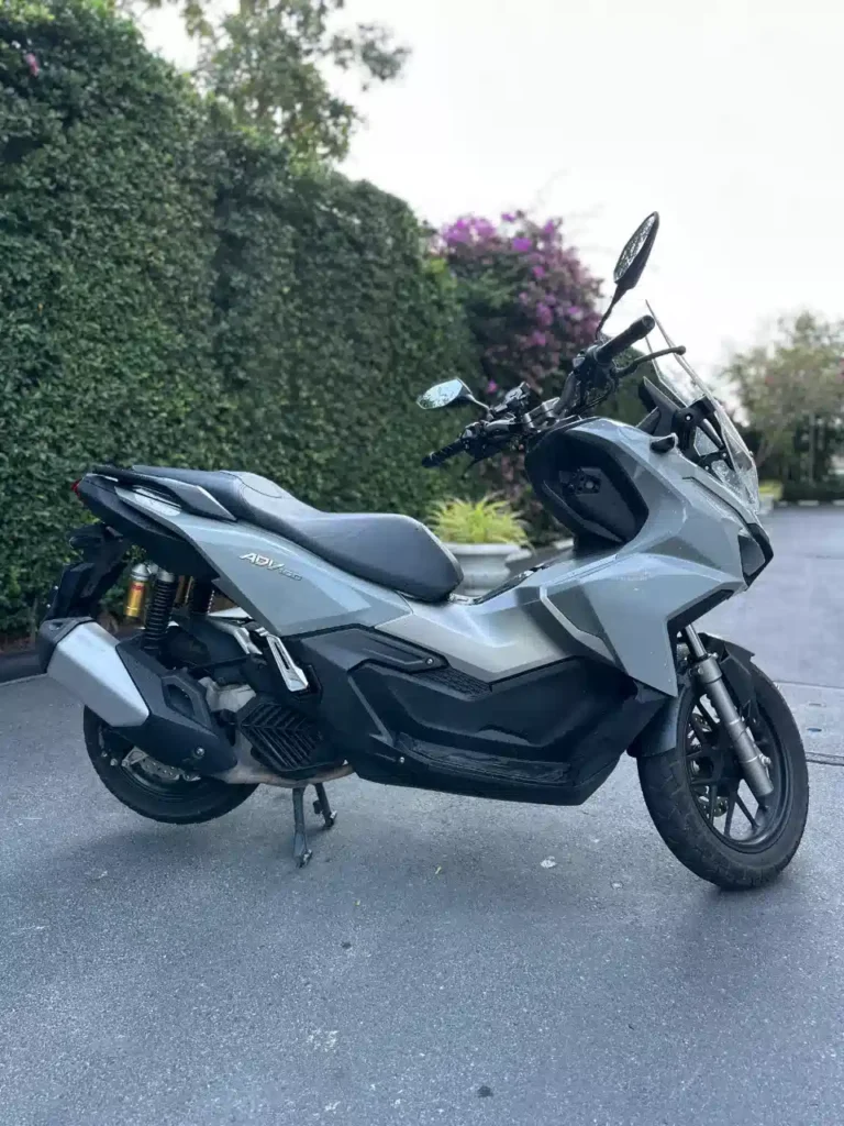 Honda ADV160 rental Pattaya grey scooter side view