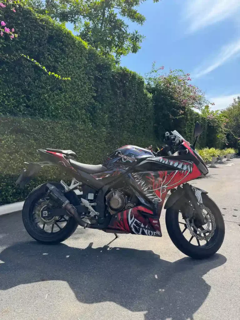 Honda CBR500 rental Pattaya sport bike parked outdoors
